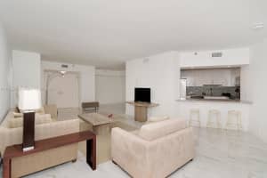 20281 E Country Club Dr APT 1905, Aventura, FL 33180, Sold 01/08/24