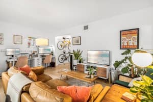 901 Meridian Ave APT 101, Miami Beach, FL 33139, Sold 12/11/23