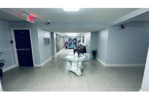 9350 Fontainebleau Blvd APT 110, Miami, FL 33172, Sold 03/04/24