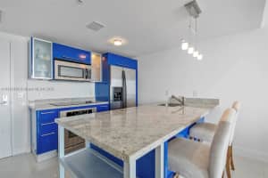 185 SW 7th St APT 3714, Miami, FL 33130, Sold 02/21/24