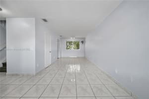 8177 NW 8th St APT D9, Miami, FL 33126, Sold 01/22/24