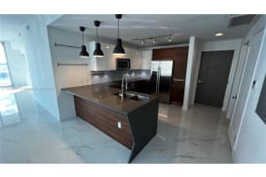 601 NE 27th St Apt 907, Miami, FL 33137, Sold 01/30/24