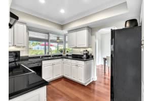 4000 NW 103rd Dr, Coral Springs, FL 33065, Sold 04/25/24