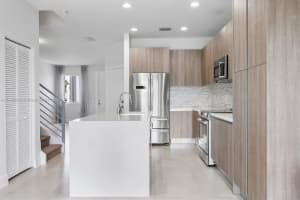 7249 NW 103rd Path #7249, Doral, FL 33178, Sold 02/08/24