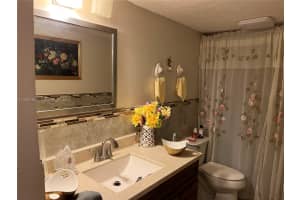 1300 W 41st St APT 106, Hialeah, FL 33012, Sold 12/12/23