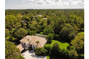428 Squire Dr, Wellington, FL 33414, Sold 05/14/24