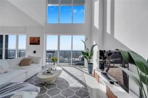 60 SW 13th St Apt 4405, Miami, FL 33130, Sold 03/27/24