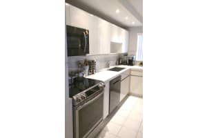 2771 Taft St APT 304, Hollywood, FL 33020, Sold 12/29/23
