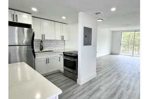 2930 Point E Dr APT E210, Aventura, FL 33160, Sold 07/10/24