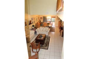 330 NE 212th St, Miami, FL 33179, Sold 06/03/24