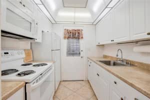 17001 NE 13th Ave APT 208, Miami, FL 33162, Sold 06/18/24