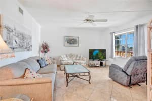 17001 NE 13th Ave APT 208, Miami, FL 33162, Sold 06/18/24