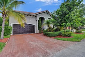 7626 SW 193rd Ln, Cutler Bay, FL 33157, Sold 02/28/24