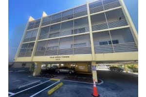 1912 Monroe St APT 403, Hollywood, FL 33020, Sold 01/03/24