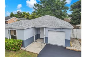 4324 SW 72nd Terrace, Davie, FL 33314, Sold 01/16/24