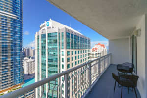 1200 Brickell Bay Dr APT 3922, Miami, FL 33131, Sold 07/25/24
