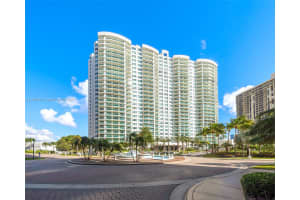 20201 E Country Club Dr APT 1110, Aventura, FL 33180, Sold 03/04/24