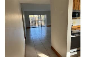 8415 SW 107th Ave #332w, Miami, FL 33173, Sold 05/17/24