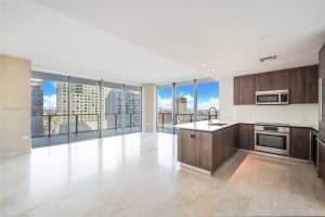88 SW 7th St Apt 1112, Miami, FL 33130, Sold 12/21/23