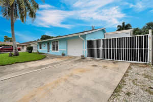 6944 Athena Dr, Lake Worth Beach, FL 33463, Sold 03/05/24