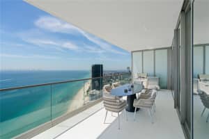 18975 Collins Ave Unit 5201, Sunny Isles Beach, FL 33160, Sold 07/31/24
