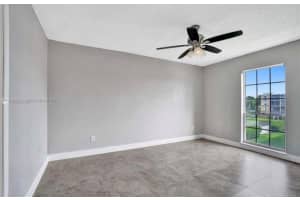 7980 N French Dr #3-305, Pembroke Pines, FL 33024, Sold 03/06/24