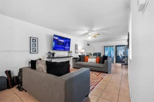 3198 N Pine Island Rd # 609, Sunrise, FL 33351, Sold 05/14/24