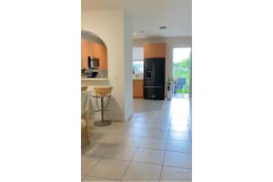 2132 NE 6th St, Homestead, FL 33033, Sold 12/22/23