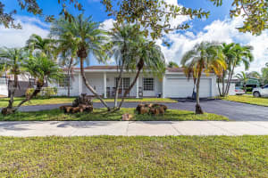 20101 SW 83rd Ave, Cutler Bay, FL 33189, Sold 02/14/24