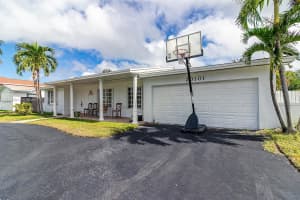 20101 SW 83rd Ave, Cutler Bay, FL 33189, Sold 02/14/24