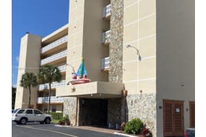 301 SE 3rd St APT 307, Dania Beach, FL 33004, Sold 02/14/24