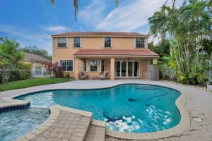 362 Lake Crest Ct, Weston, FL 33326, Sold 01/29/24
