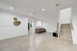 133 Riverwalk Cir W, Plantation, FL 33325, Sold 01/12/24