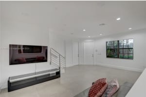 133 Riverwalk Cir W, Plantation, FL 33325, Sold 01/12/24