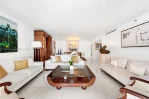 1581 Brickell Ave APT 1803, Miami, FL 33129, Sold 05/15/24