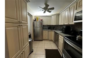3101 Oakland Shores Dr APT H106, Oakland Park, FL 33309, Sold 12/19/23