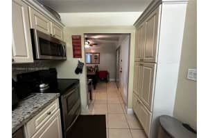 3101 Oakland Shores Dr APT H106, Oakland Park, FL 33309, Sold 12/19/23