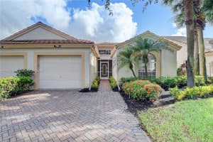 7883 Lake Sands Dr #7883, Delray Beach, FL 33446, Sold 01/04/24