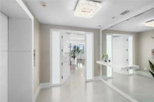 20155 NE 38th Ct APT 1001, Aventura, FL 33180, Sold 04/03/24