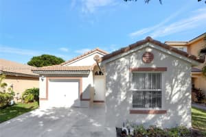 1959 SE 10th St, Homestead, FL 33035, Sold 06/17/24