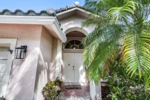 13507 NW 7th St, Plantation, FL 33325, Sold 01/25/24