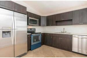 19561 NW 60th Ct, Hialeah, FL 33015, Sold 01/24/24