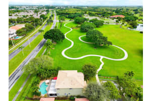2017 SE 21st Ct, Homestead, FL 33035, Sold 01/16/24
