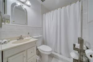 11805 SW 45th St, Miami, FL 33175, Sold 05/28/24