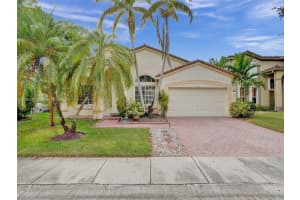 1633 E Harmony Lake Cir, Davie, FL 33324, Sold 12/20/23