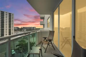 3001 S Ocean Dr APT 739, Hollywood, FL 33019, Sold 12/14/23