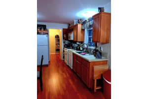 21840 NW 1st St, Pembroke Pines, FL 33029, Sold 01/08/24