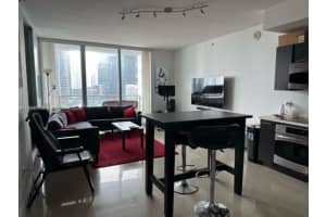 90 SW 3rd St APT 2512, Miami, FL 33130, Sold 04/30/24