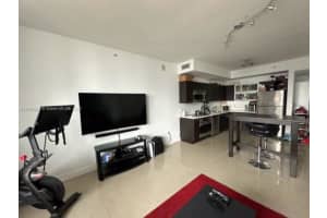 90 SW 3rd St APT 2512, Miami, FL 33130, Sold 04/30/24
