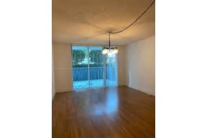 1155 Brickell Bay Dr APT 606, Miami, FL 33131, Sold 07/31/24